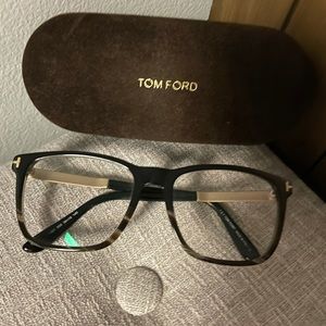 ⚠️SALE⚠️ Tom Ford Large Glasses